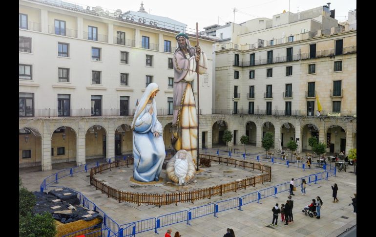 TWITTER/ @MACBEscritor