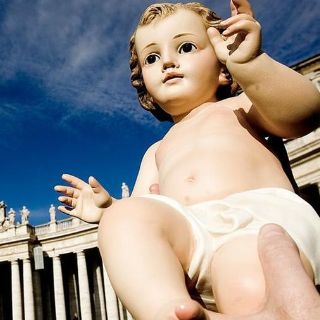 Cómo relatan los distintos evangelios las circunstancias del nacimiento de Cristo