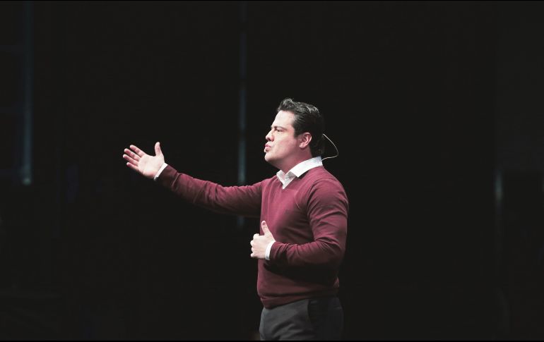 APRENDIZAJE. Aristóteles Sandoval tenía entre sus virtudes la capacidad de escuchar y fue mejorando políticamente. EL INFORMADOR • F. Atilano