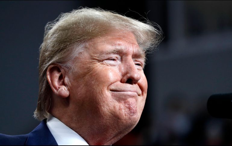 Donald Trump, presidente saliente de Estados Unidos (EU), y Michelle Obama, la ex primera dama, son el hombre y la mujer más admirados en el país en 2020, según una encuesta anual de Gallup. AP / ARCHIVO