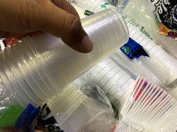 El tiempo útil de una bolsa de plástico se ha estimado en 15 minutos, mientras que para su degradación necesita al menos 100 años. EFE/J. Pazos