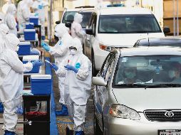 Se prevé que los contagios y decesos continuén en aumento y alcancen su pico en febrero. AFP/U. Ruiz