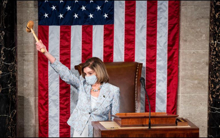 Con 216 votos a favor y 209 en contra, Pelosi se aseguró suficientes votos para mantenerse en el puesto de presidenta de la Cámara de Representantes. EFE/EPA/B. Clark