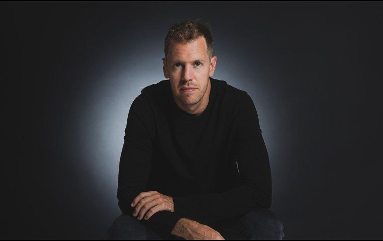 La nueva identidad de la escudería nueva identidad como Aston Martin Formula One Team, será comandada por Sebastian Vettel. TWITTER/@AstonMartinF1