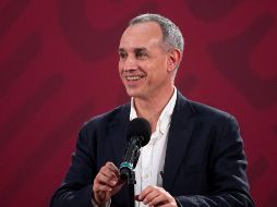 López-Gatell, encargado de manejar la pandemia del coronavirus en México, ha sido duramente criticado luego de que se le viera vacacionando en las playas de Oaxaca. EFE / ARCHIVO