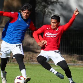 Chivas está para competir entre los cuatro mejores: Jesús Sánchez