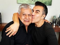 Hasta el momento se desconocen las causas de la muerte del padre de Adrián Uribe. INSTAGRAM / @adrianuribe