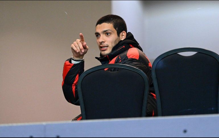 Si todo sigue en forma normal, podría volver a las canchas en marzo, han dicho médicos especialistas. TWITTER / @WolvesEspanol