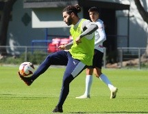 ''Vengo a buscar pelear un puesto titular'', dice el atacante que regresó al Rebaño. TWITTER / @chivastvmx