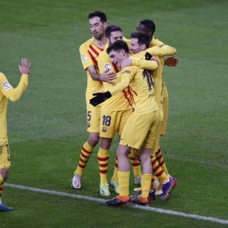 El Barcelona gana en Bilbao con doblete de Messi