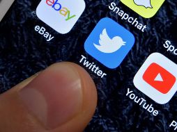 Los tuits etiquetados no podrán ser respondidos, retuiteados, ni obtener likes. EFE / ARCHIVO