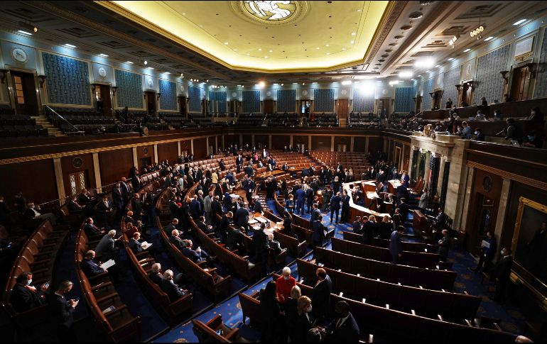 El Congreso retomará su sesión, interrumpida esta tarde, para corroborar el resultado de las elecciones presidenciales de noviembre. EFE/EPA/K. Dietsch