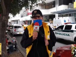 Carlos Adolfo Méndez daba parte en vivo del fallecimiento de una enfermera, quien era su esposa. FACEBOOK/Noticias Cúcuta 75