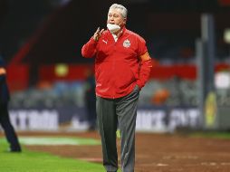 Víctor Manuel Vucetich. El “Rey Midas” y sus Chivas debutan esta noche de visita ante el Puebla. IMAGO7