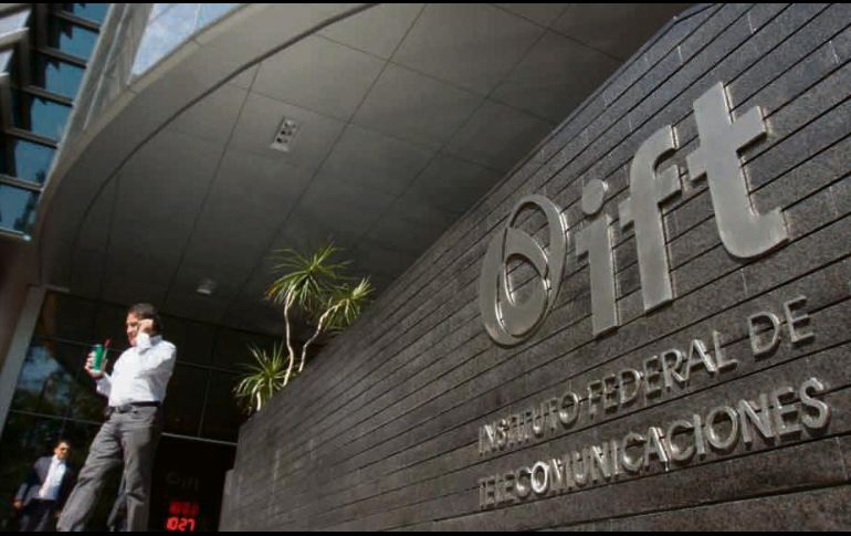 El Instituto Federal de Telecomunicaciones (IFT) se encarga de regular el acceso al espectro radioeléctrico del país, así como supervisar servicios como la telefonía o el internet. SUN