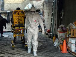 De acuerdo con el reporte de COVID-19, la Ciudad de México llegó seis mil 811 personas hospitalizadas a causa del virus. AFP / A. Estrella