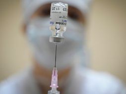 Hugo López-Gatell Ramírez, subsecretario de Prevención y Promoción de la Salud, dice que en su viaje a Argentina se reunió con autoridades rusas a fin de conocer los resultados de los ensayos de la vacuna. AFP / N. Kolesnikova