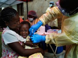 Las vacunas serán reservadas para las personas con mayor riesgo de ser infectadas durante una epidemia. AP/J. Delay