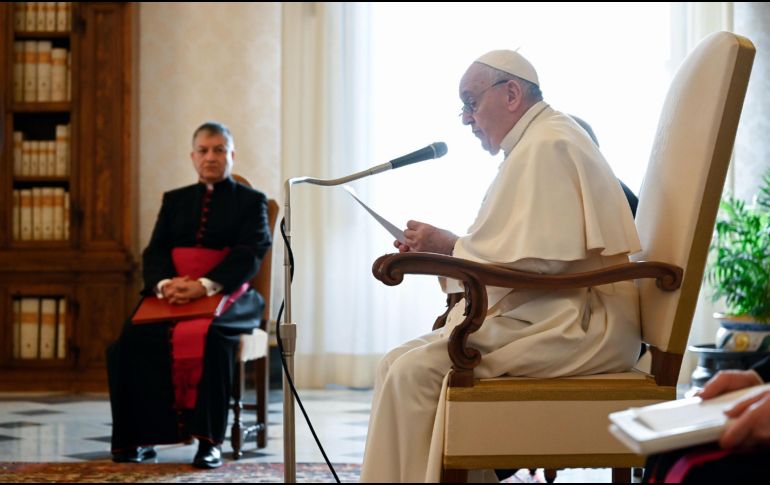 El Pontífice ''recibió la vacuna de Pfizer y BioNTech y fue uno los primeros en ser inoculado'', precisó el diario argentino La Nación. EFE / ESPECIAL