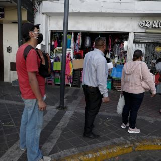 Regresan “fake news” por la pandemia; garantizan que no habrá desabastos