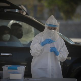 COVID-19 en Jalisco: La UdeG realiza las primeras pruebas en sede Tlajomulco