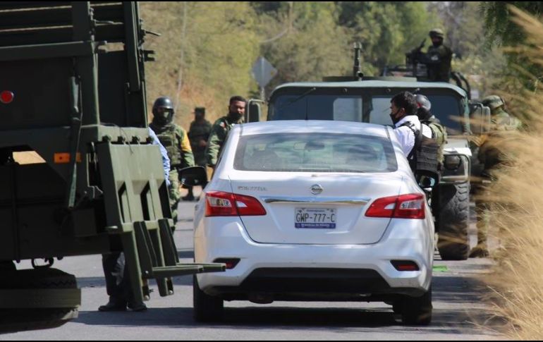 Un comando habría privado de su libertad a una mujer policía el domingo pasado antes de ejecutarla. EFE