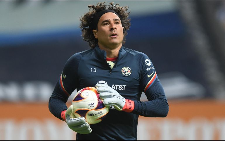 El portero Memo Ochoa fue aislado como medida preventiva, aunque en el club se teme que sean más los jugadores que se hayan contagiado el sábado. IMAGO7