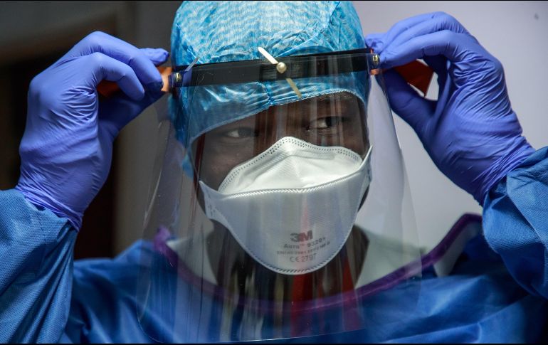 La secuencia genética del coronavirus cambió a medida que el virus se propagó de región a región. EFE/ARCHIVO