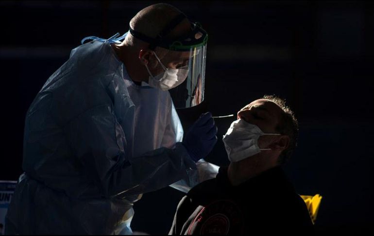 Francia se suma a países como España u Holanda, que reclaman un test negativo a cualquier viajero que llegue a sus fronteras. EFE/ARCHIVO