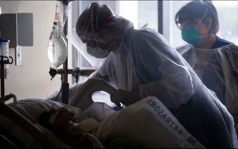 Se estima que uno de cada 13 habitantes de Guadalajara tiene COVID-19 y es contagioso en este momento. EFE/E. Laurent