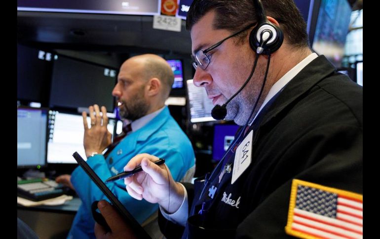 IMB cayó más de 10% por una baja de sus ingresos trimestrales. EFE/ARCHIVO