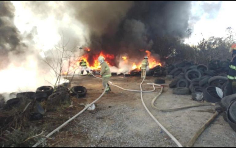 No se reportan personas heridas, ni las posibles causas del siniestro. Cortesía