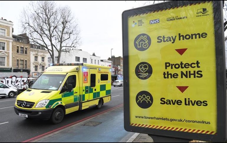 En las últimas 24 horas se registraron mil 631 nuevas muertes confirmadas por COVID-19 en el país. EFE/F. Arrizabalaga