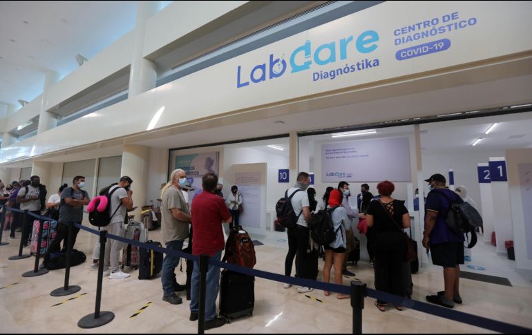 Los problemas de Aeroméxico e Interjet afectan la reactivación turística. EFE/A. Capul