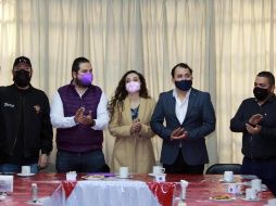 El presidente estatal del PES, Gilberto García Vergara, afirmó que ambos regidores han destacado por su trabajo cercano a los tapatíos. ESPECIAL