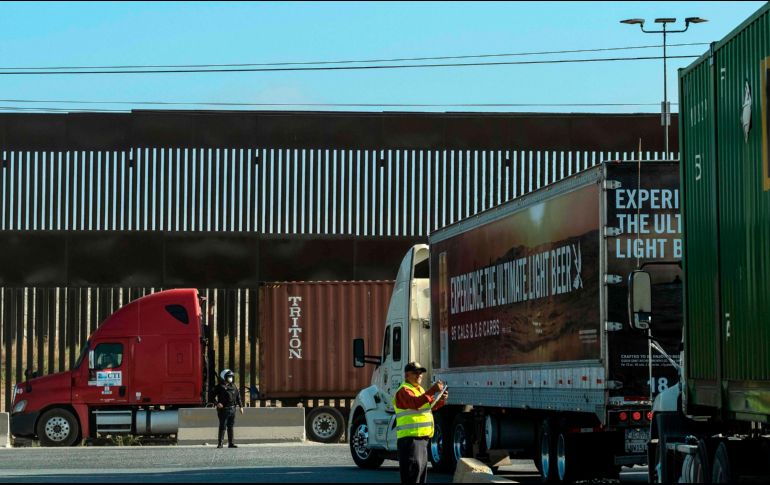 En la balanza comercial, el superávit para todo el año ascendió a un récord de 34 mil 476 millones de dólares. AFP/G. Arias