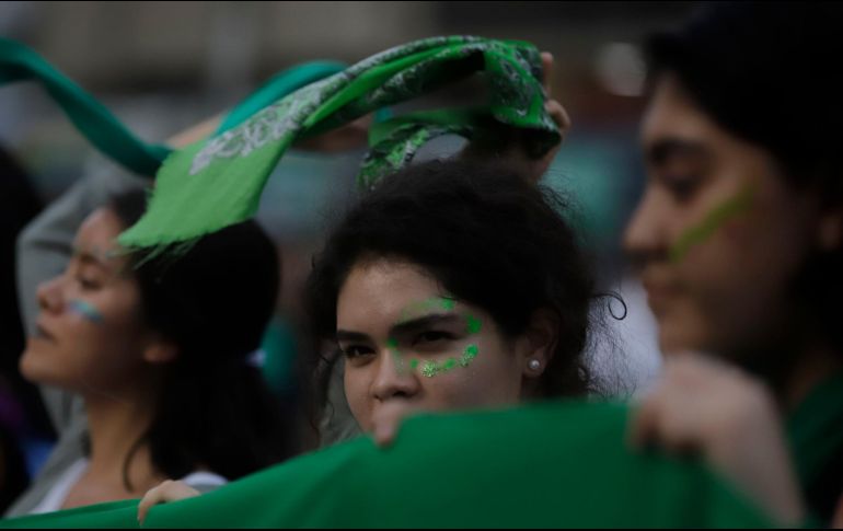 La medida ayudaría a no criminalizar a las mujer al sujetarlas a un proceso penal, que podría privarlas de su libertad, por decidir abortar, señala Sánchez Cordero. EL INFORMADOR/ARCHIVO