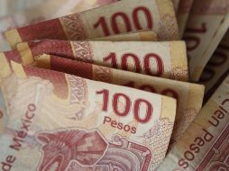 Esta es la segunda semana consecutiva en la que el peso pierde terreno frente al dólar. EL INFORMADOR/ARCHIVO