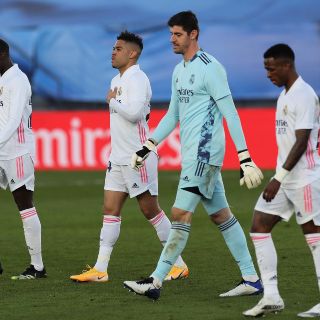 Real Madrid cae ante el Levante y se aleja del título