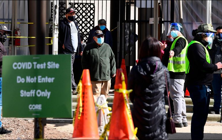 Del total de contagios registrados en estado más poblado de Estados Unidos, 55% son de personas hispanas. AFP/ F. Brown