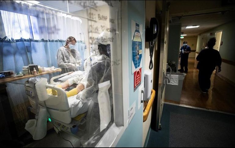 Llgunos estudios demuestran que las variantes E484K y la K417N tienen la capacidad de cambiar su proteína de superficie, lo que las hace más resistentes. EFE/ARCHIVO