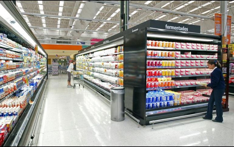 La nueva norma de etiquetado de productos entró en vigor el primero de octubre de 2020. EL INFORMADOR/ARCHIVO