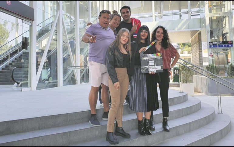 Talento. Minerva Rea (con claqueta en mano) y el 