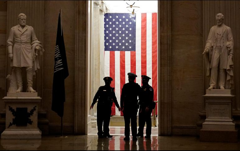 Los restos del agente Brian Sicknick, muerto en la protesta del 6 de enero, serán expuestos en la Rotonda del Capitolio. AP/S. Walsh