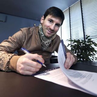 Messi emprenderá acciones legales contra diario que publicó su contrato