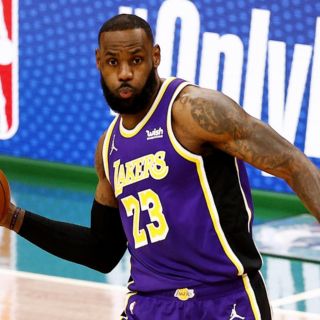 LeBron James, el mejor pagado en 2021