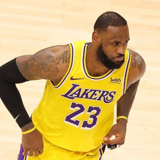 NBA: LeBron James decide el triunfo de Lakers ante los Hawks
