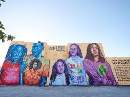 La compañía de helados Ben & Jerry's se asoció con Kaepernick para colocar un mural como parte de la campaña de crear conciencia sobre la violencia policial y el racismo sistémico contra las minorías. TWITTER / @yourrightscamp