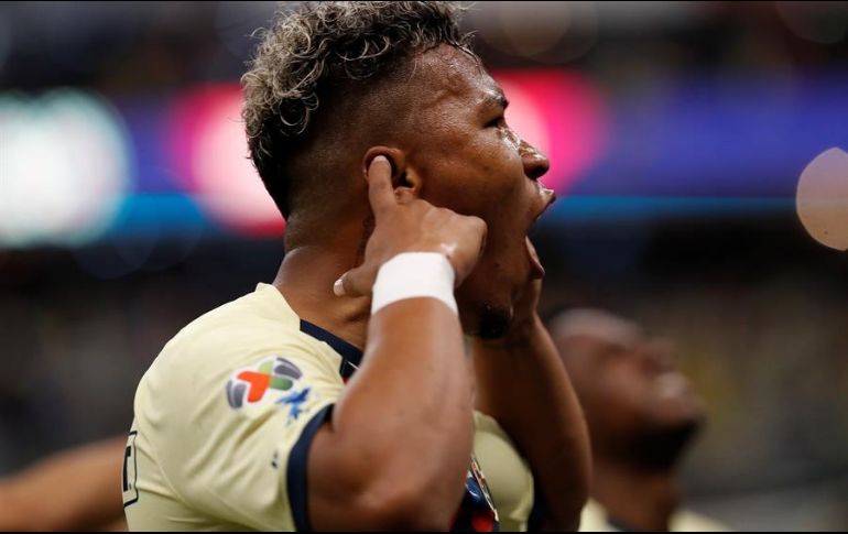 Roger Martínez marcó el único gol del encuentro. EFE/J. Núñez