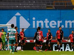 EL PRIMERO. Jugadores del Atlas festejaron de manera tibia tras el tanto del empate ante los laguneros. IMAGO7